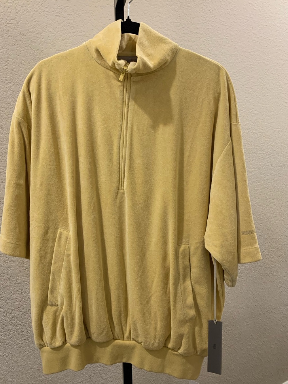 Fear of God Essentials 3/4 Half Zip Light Tuscan Terry Cloth Velour Top M Boxy